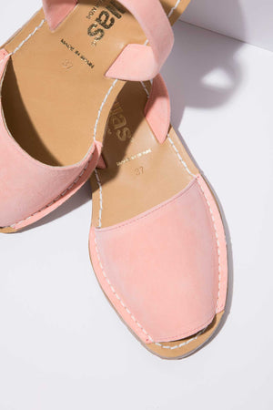 FLOR - Pink Suede Menorcan sandals