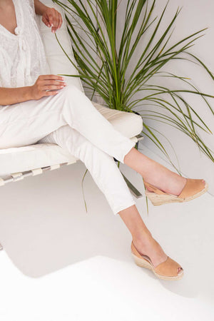 CUERO LALIA - Espadrille Wedge Menorcan Sandals in Tan Leather