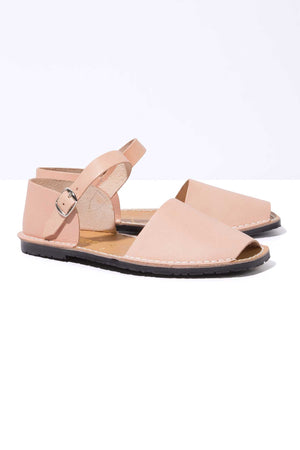 Salmon Worker - Leather Buckle sandals