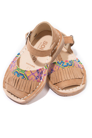Folkloricito - Embroidered Leather Buckle sandals