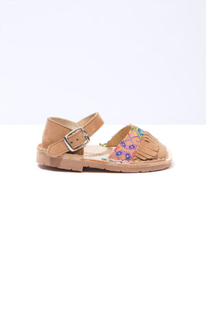Folkloricito - Embroidered Leather Buckle sandals