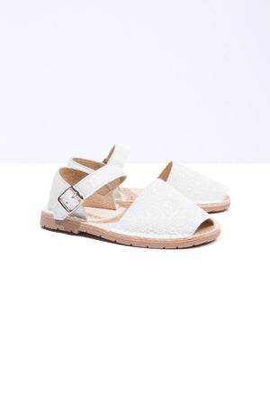 Pajecita - Flowergirl Buckle Sandals