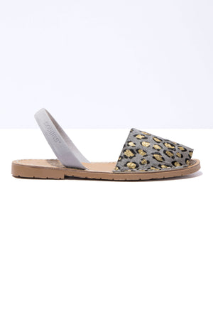 LEOPARDO GRIS - Grey Leopard Print Fur Leather Menorcan Sandals