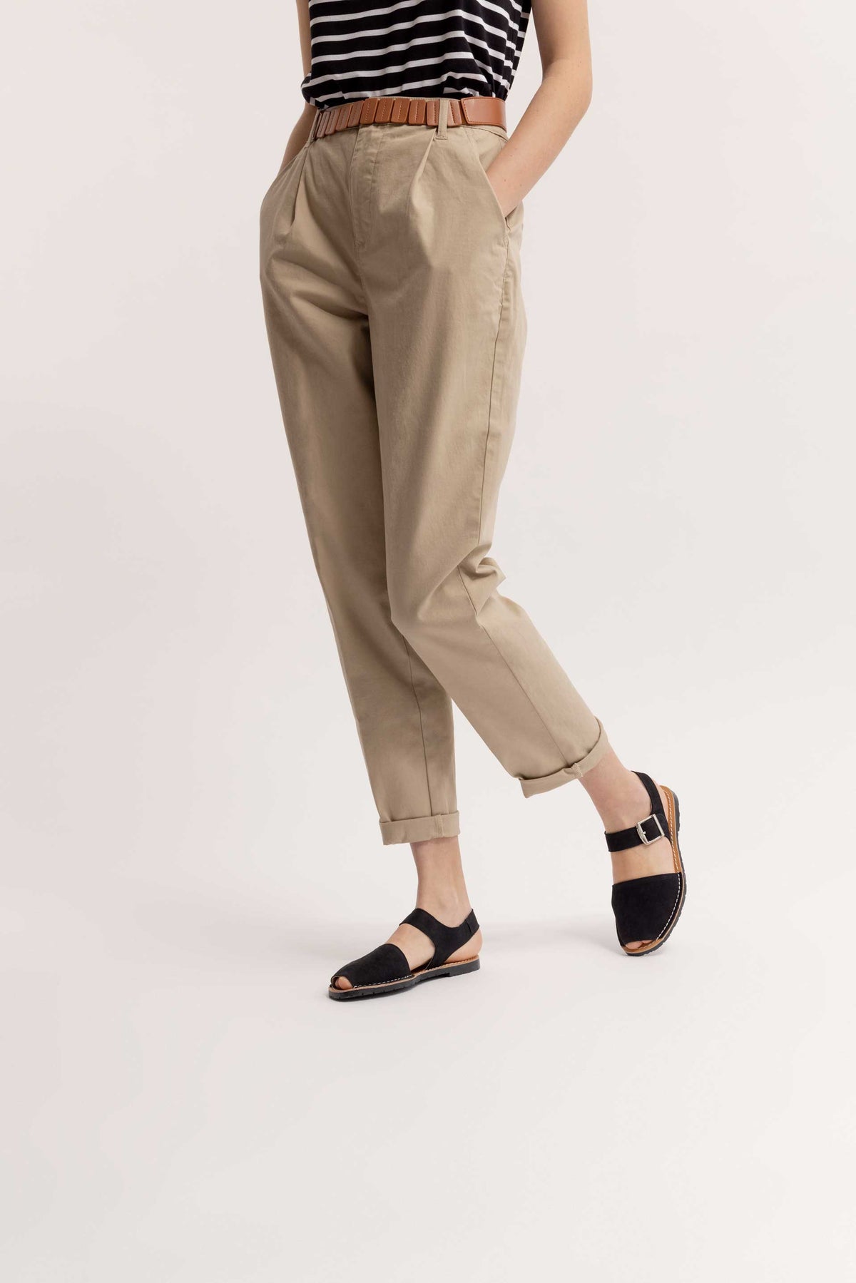 NOCHE PESCA - Black Nubuck Leather Ankle Strap Sandals