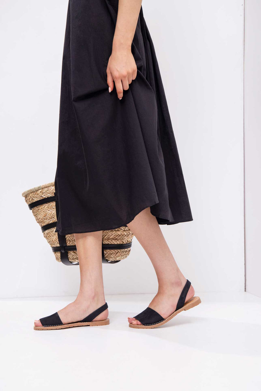 NOCHE FRESCA - Black Menorcan sandals