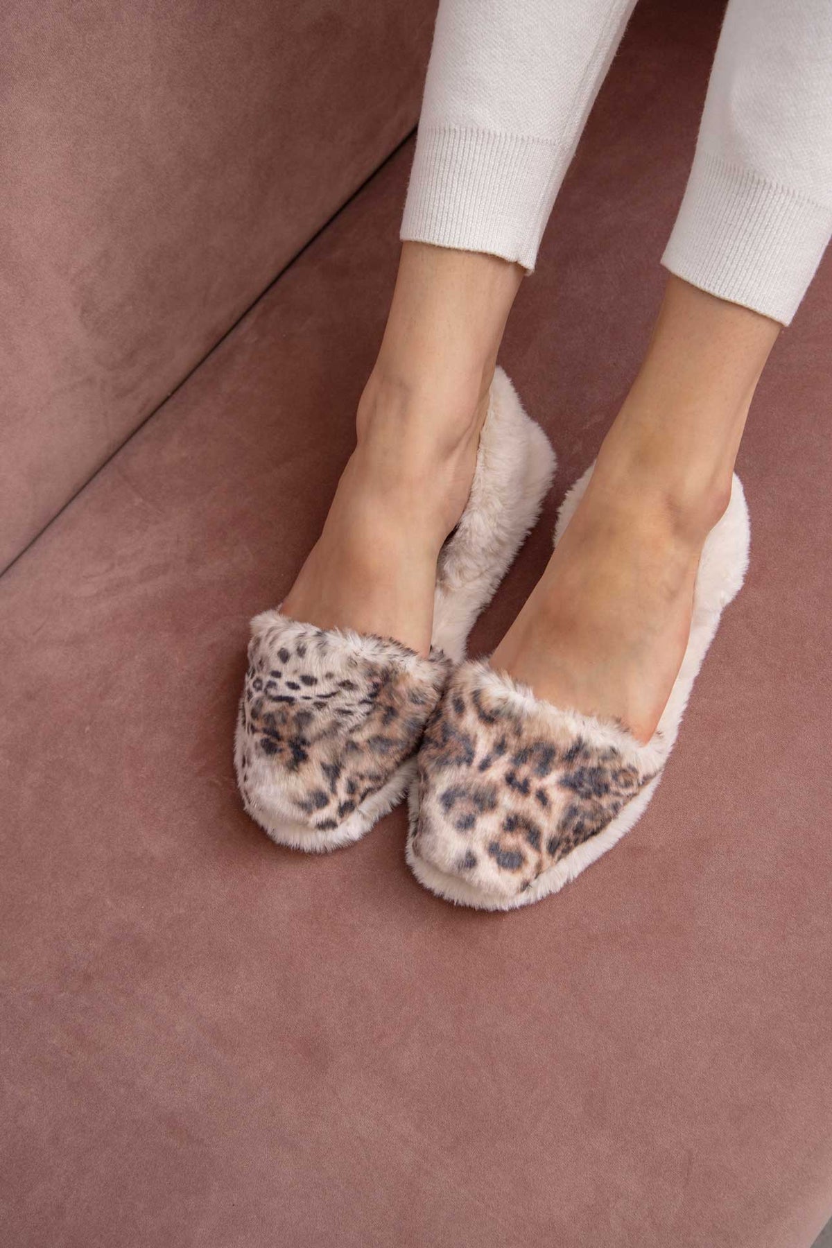 LEOPARDO CASA  - Leopard Fluffy Balearic Slippers
