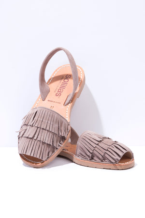 Pedra Franja - Fringe Detail Leather Menorcan sandals